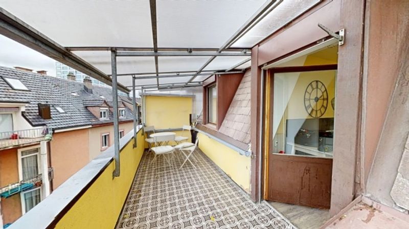 Möbliertes Zimmer in modernisierter Wohnung an top Lage - 8