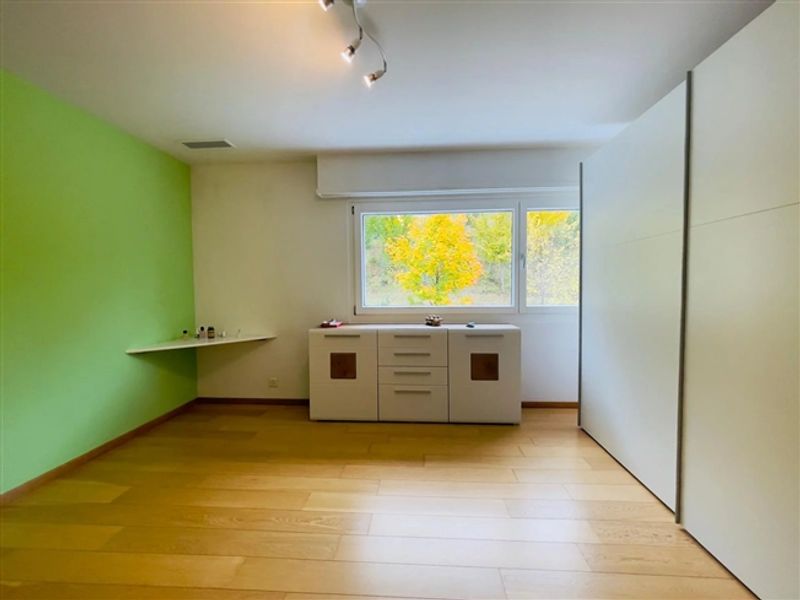 Villa zur Miete in einer Wohngegend. - 11