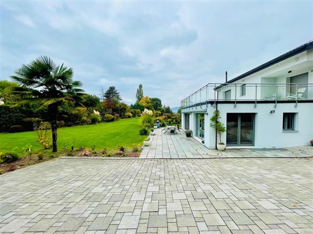 Villa zur Miete in einer Wohngegend. - 12