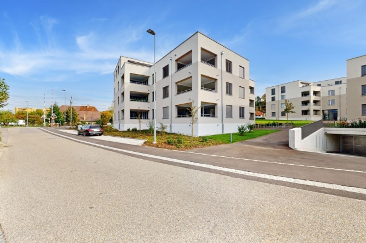 Einstellhallenplatz in Aarwangenl zu vermieten - 0