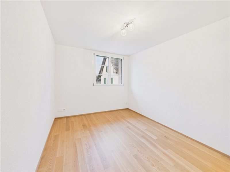 Modernes 5.5-Zimmer Reihenhaus mit praktischem Grundriss, Dorf - 7