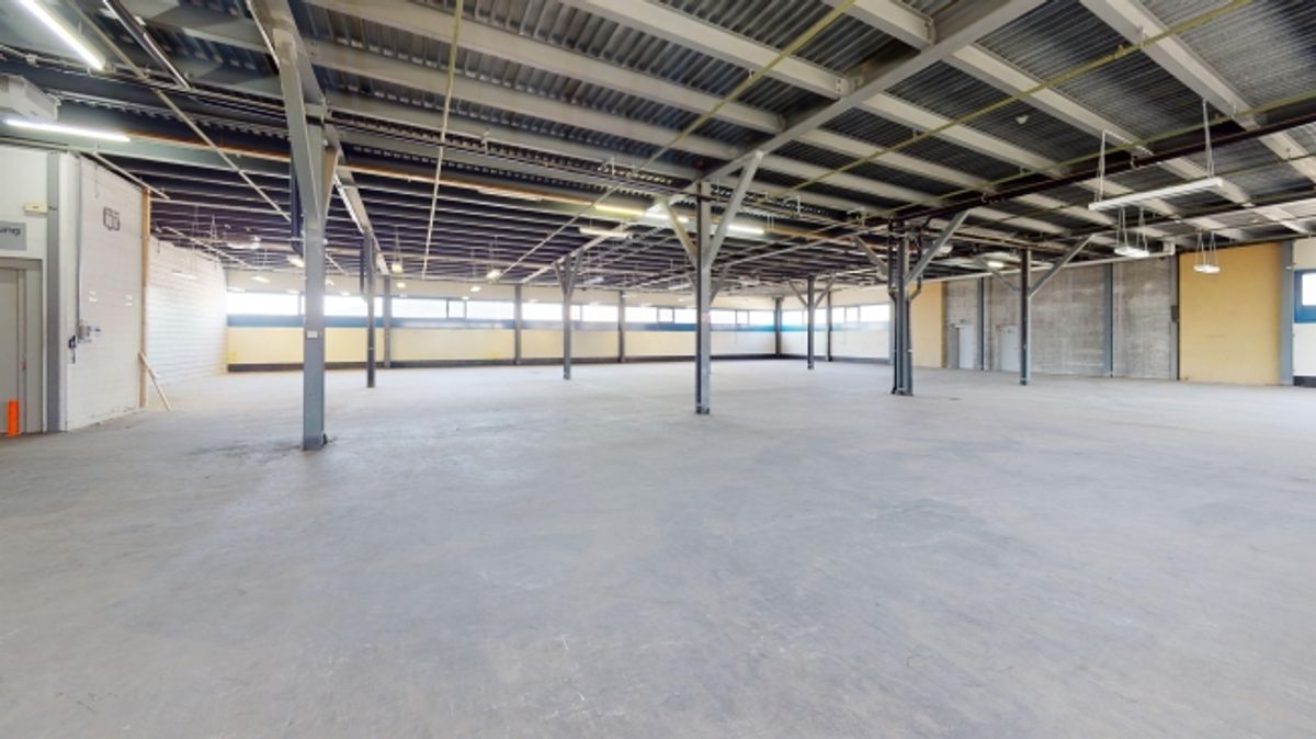 Grosszügige Lagerfläche (ca. 830 m2) im 2. Obergeschoss - 5