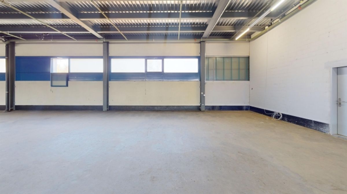 Grosszügige Lagerfläche (ca. 830 m2) im 2. Obergeschoss - 7