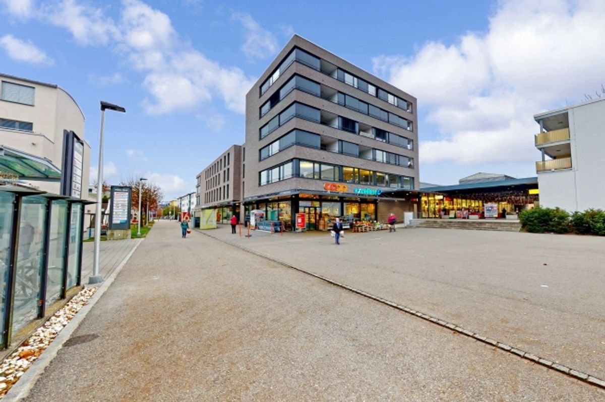 Einstellhallenplatz zu Vermieten! - 0