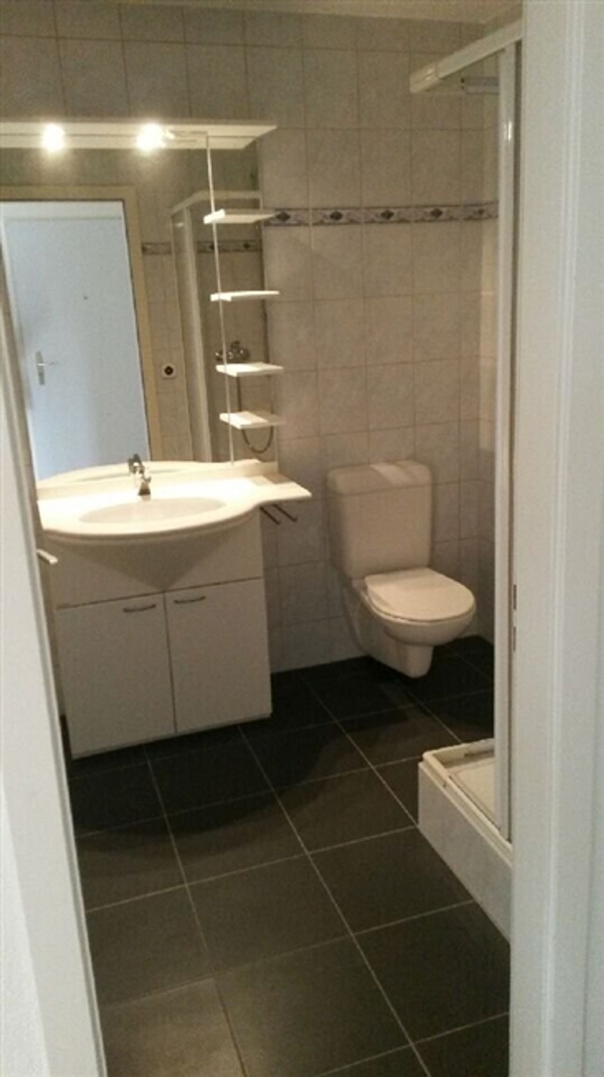 Spacieux 1.5 pièces au rez - 6