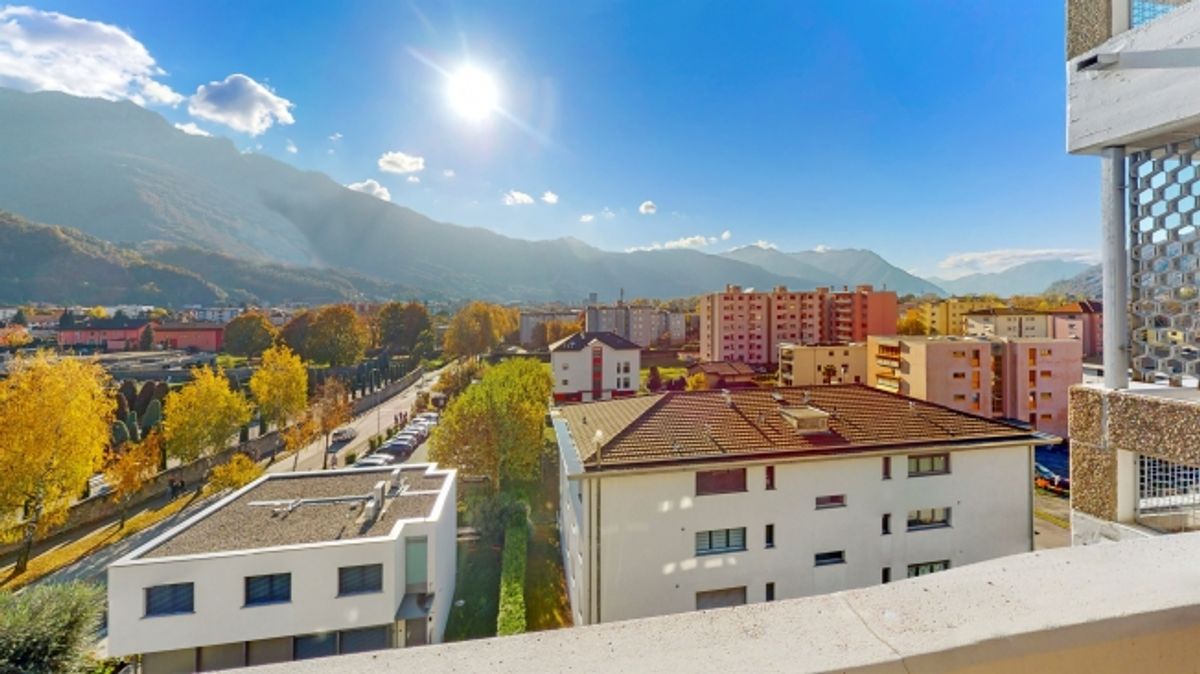 Luminoso monolocale con terrazzo in posizione strategica - 8