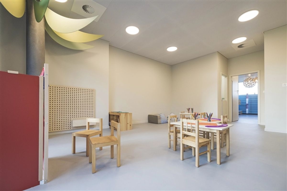 Platz, um für eine Kinderkrippe übergeben zu werden - 9