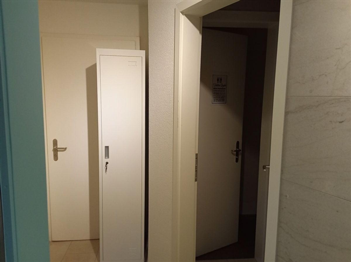 Gewerbefläche  mit Aussenfläche und Garage zu vermeiten - 5