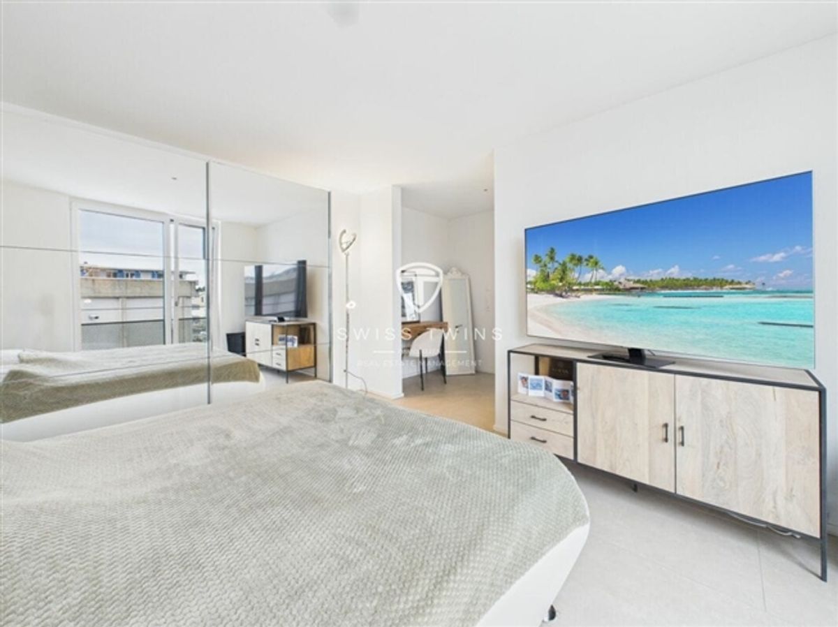 Moderne 3.5-Zimmer-Penthousewohnung mit Loggia in Zürich - 5