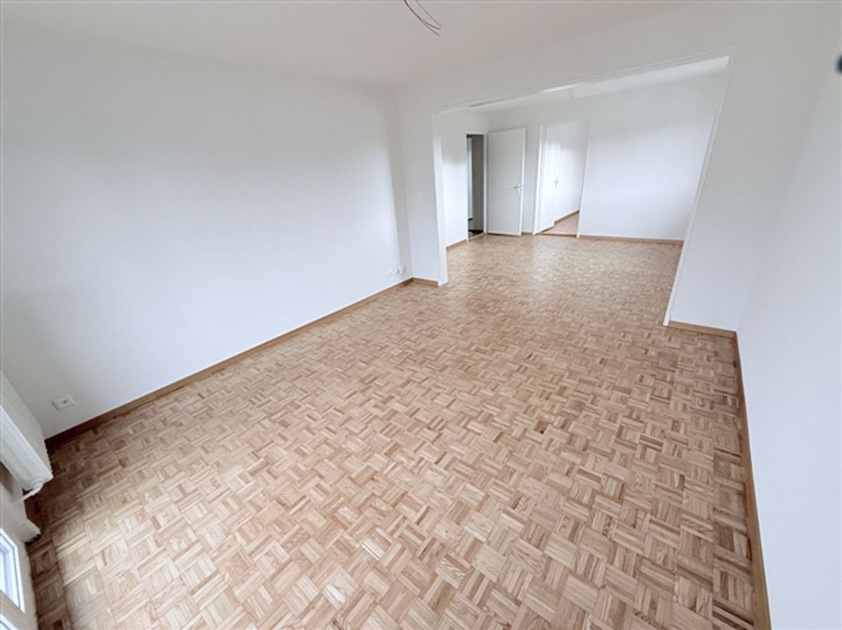 4-Zimmer-Wohnung im 1. Stock - 0