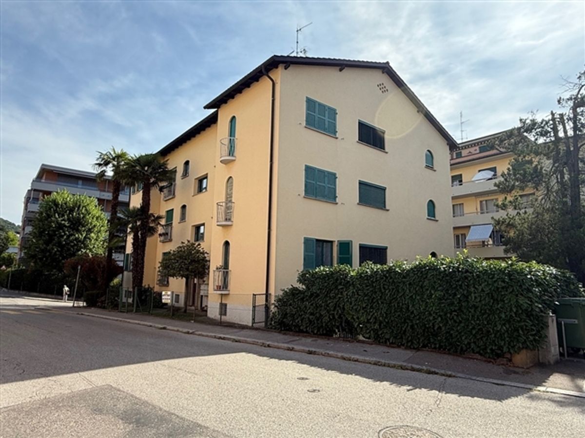 KOMFORTABLE 4-ZIMMER-WOHNUNG IN RUHIGER LAGE - 1
