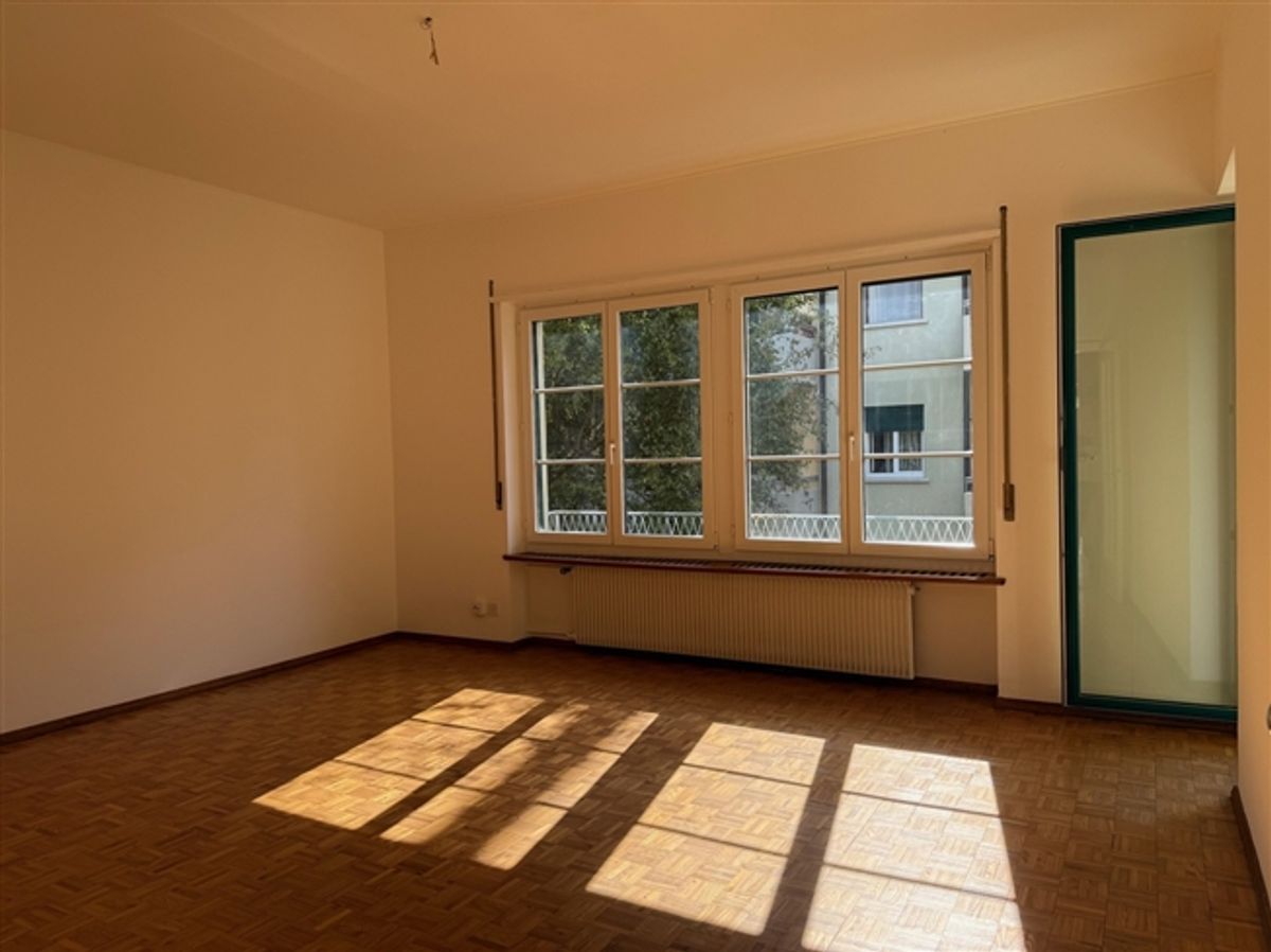 KOMFORTABLE 4-ZIMMER-WOHNUNG IN RUHIGER LAGE - 6