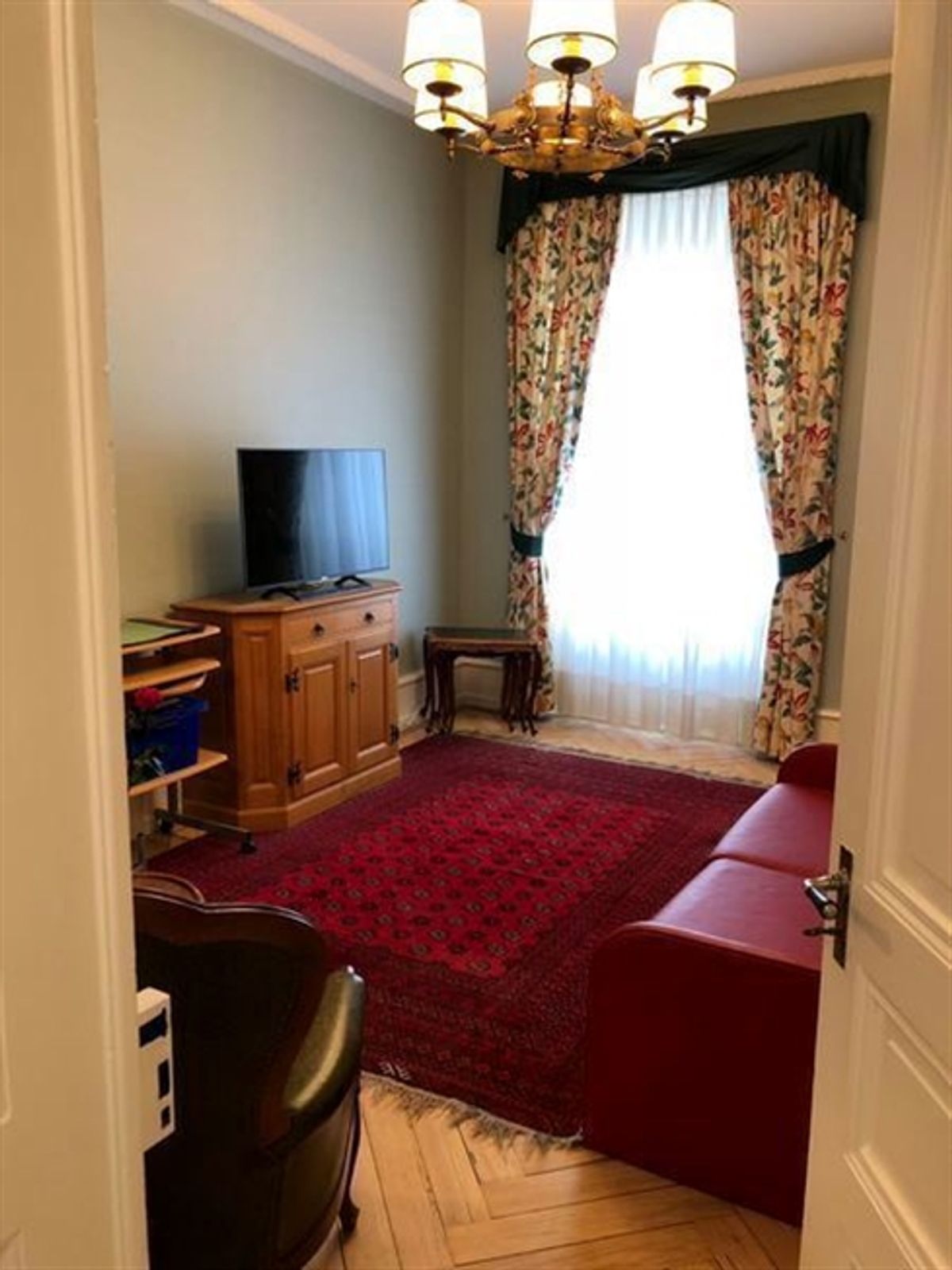 4-ZIMMER-WOHNUNG IN YVERDON-LES-BAINS (VD), MÖBLIERT - 2