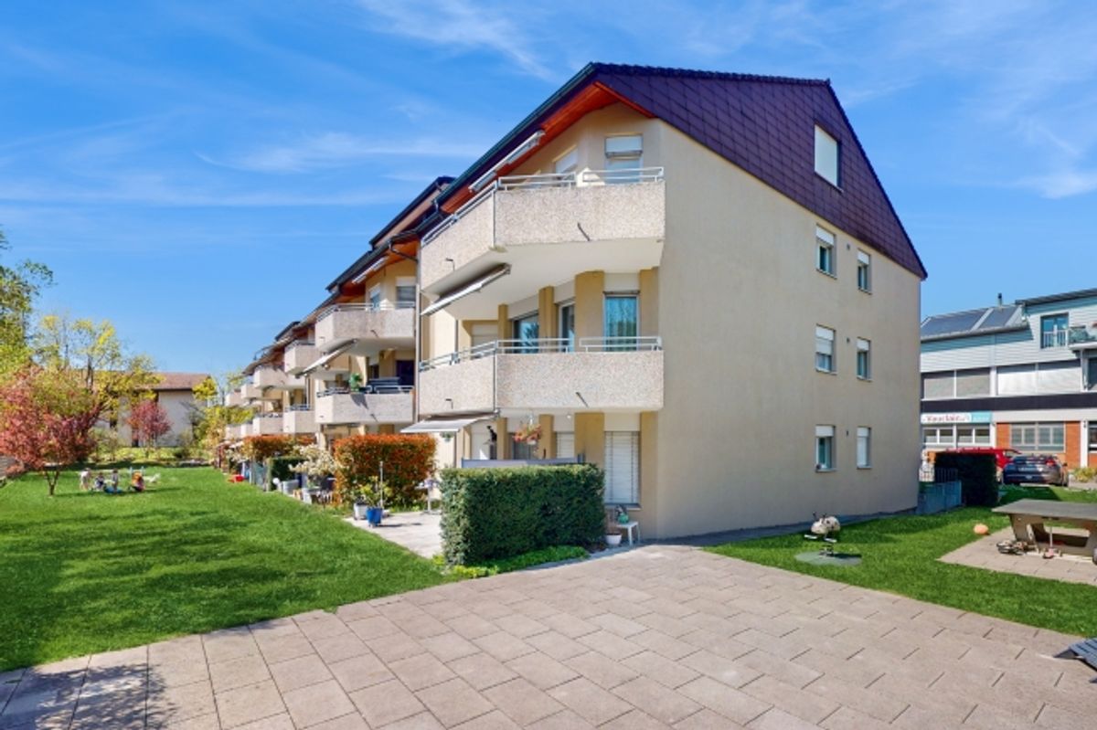 4.5-Zimmerwohnung in wunderschöner Umgebung! Erster Miezins geschenkt! - 1