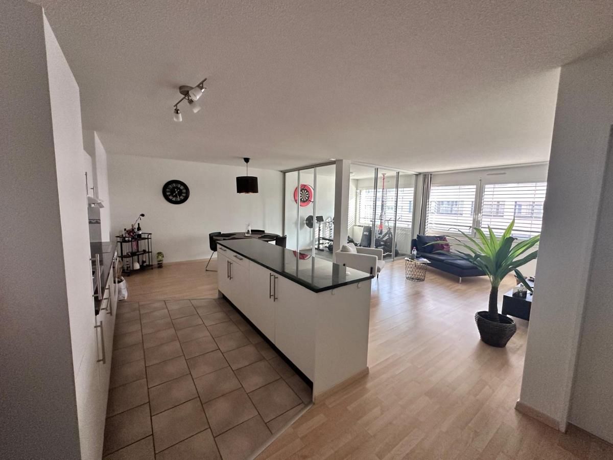 2.5 Zimmer Wohnung - 0