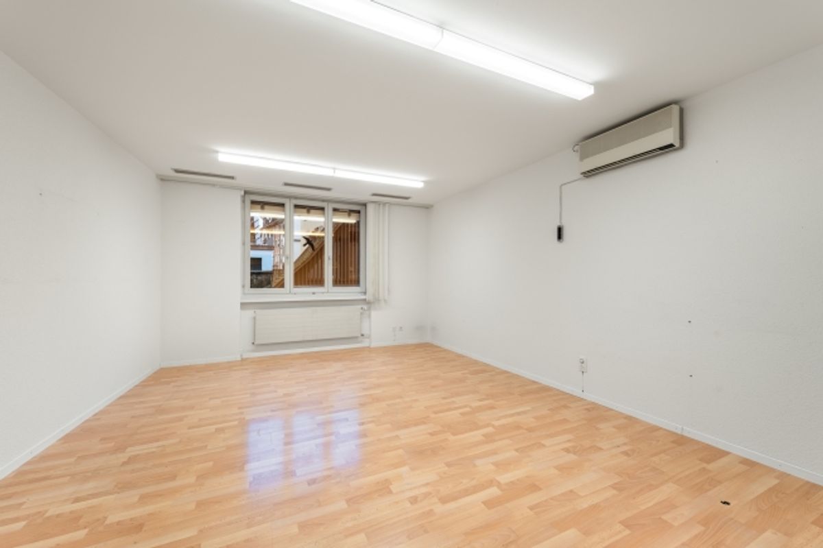 Ihre neue Gewerbemietfläche in der schönen Altstadt von Schaffhausen - 12