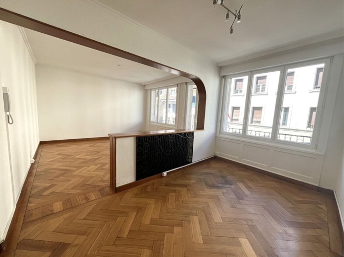 Gewerbefläche im Zentrum von Payerne - 1
