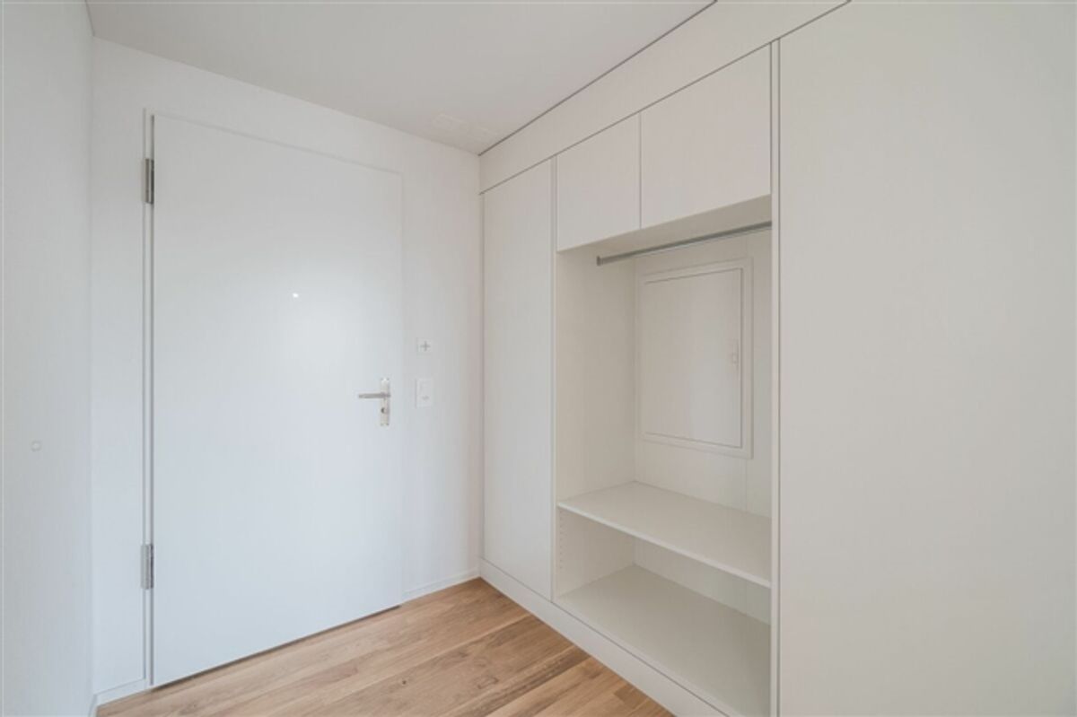 Moderne 3.5 Zimmer Wohnung am See - 1