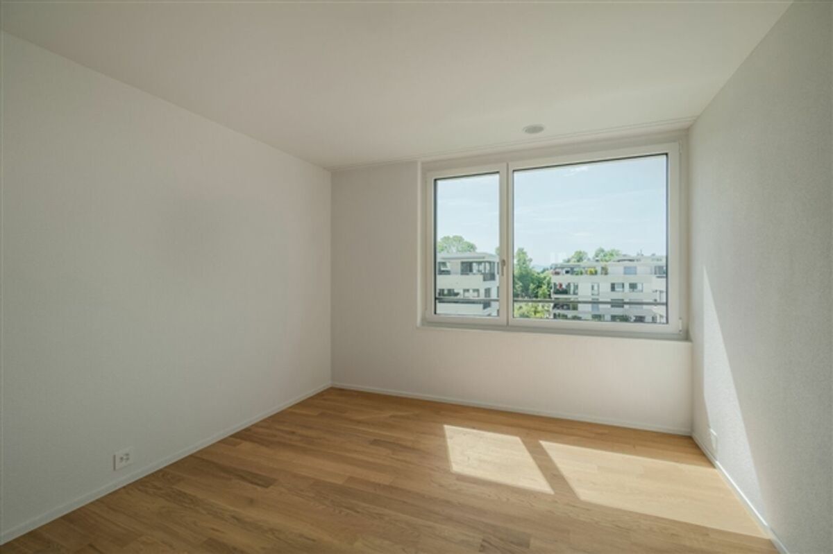 Moderne 3.5 Zimmer Wohnung am See - 8