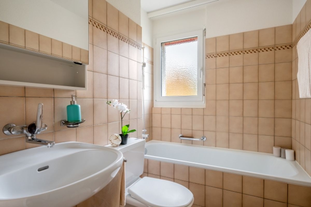 Wohnung an sonniger Lage mit Gartensitzplatz - befristet bis 30.06.2027! - 5