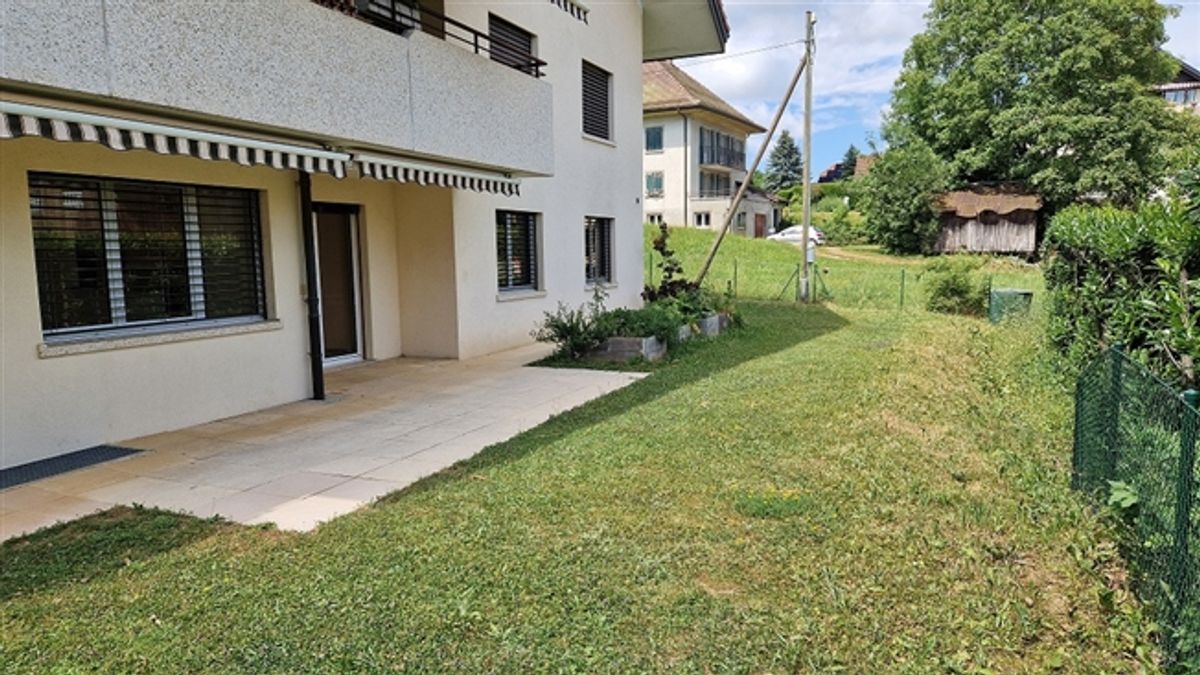 Eine atemberaubende 3,5-Zimmer-Wohnung zur Miete mit Garten in einem ruhigen Komplex. - 8
