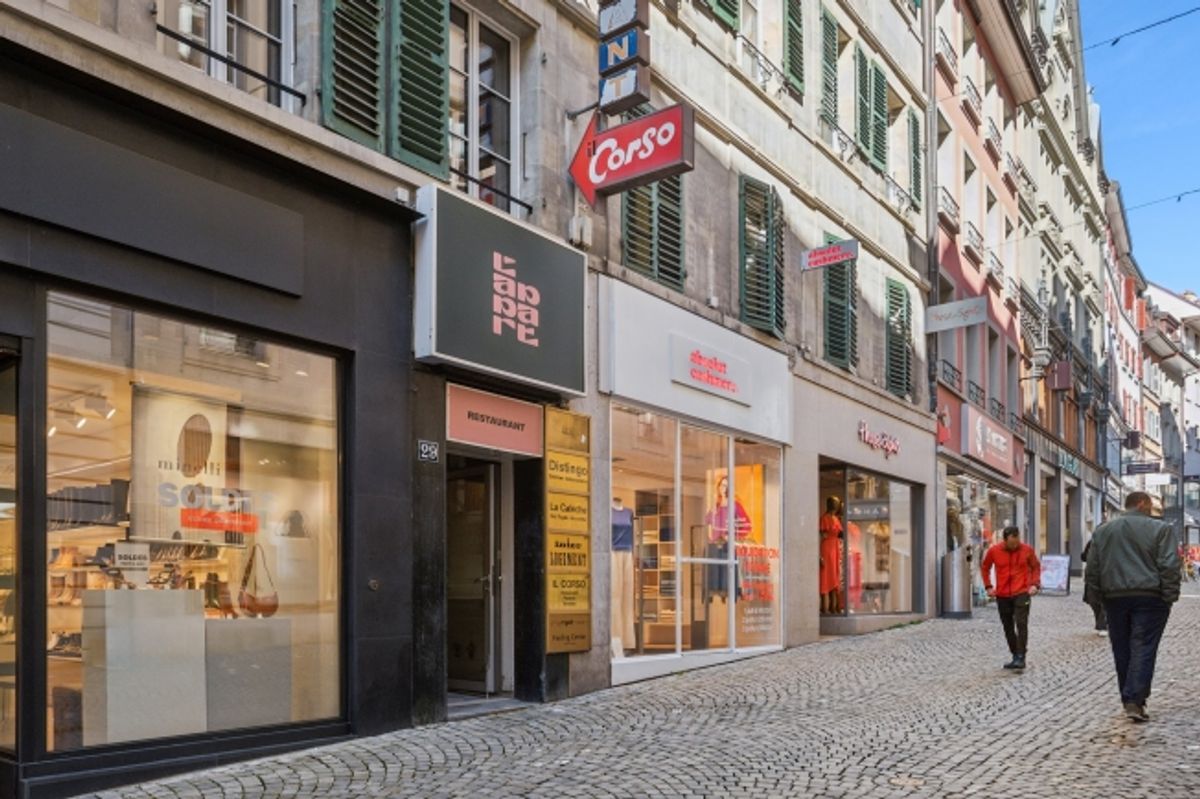 Belle arcade commerciale située en centre ville de Lausanne - 0