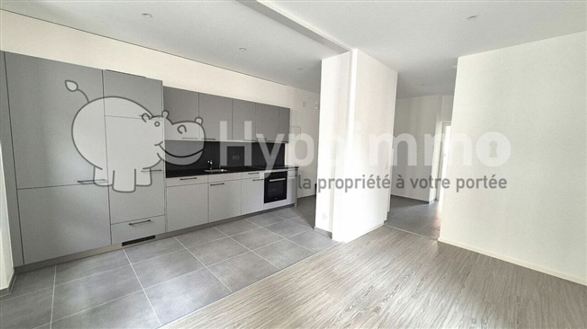 Vollständig renoviertes 2.5-Zimmer-Apartment - 0