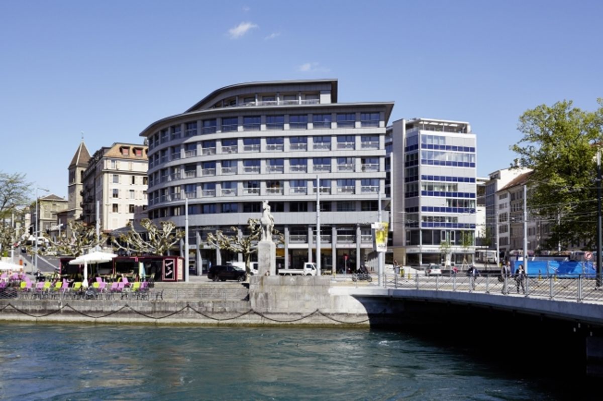 Place St-Gervais 1 - dans quartier des affaire en plein centre Genève - 0