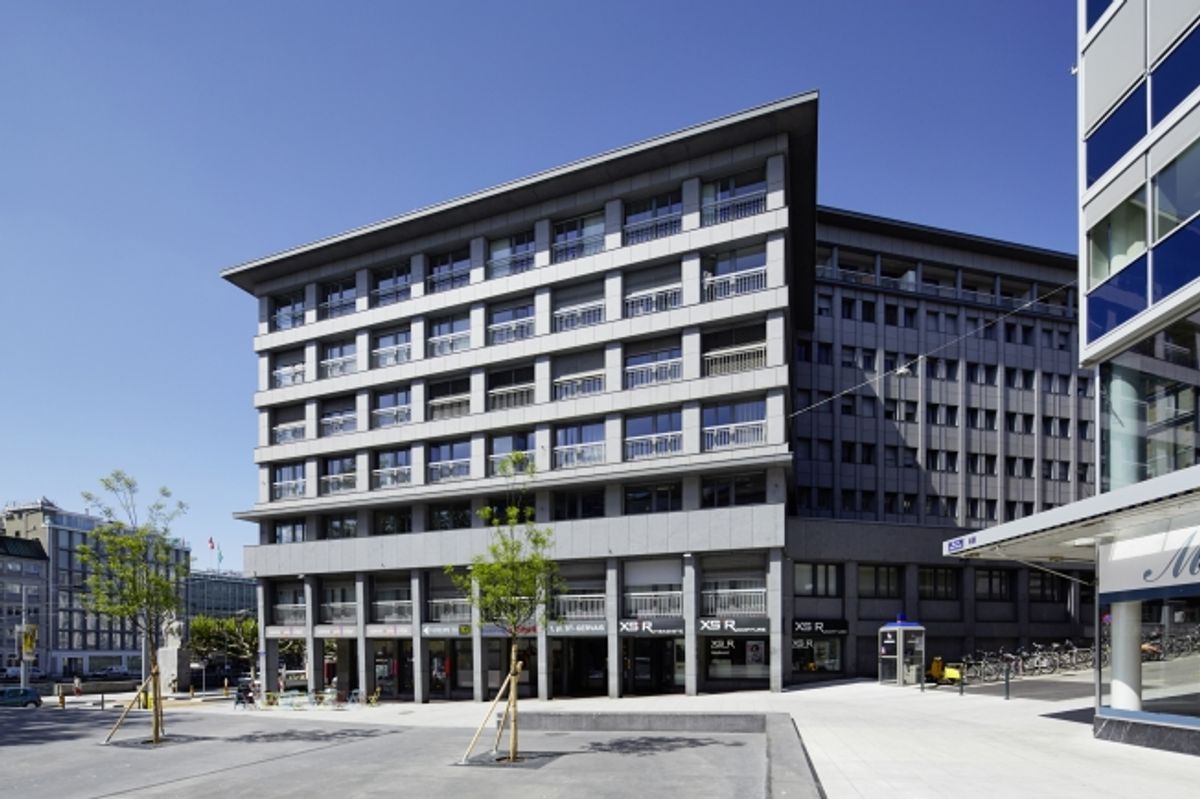 Place St-Gervais 1 - dans quartier des affaire en plein centre Genève - 1