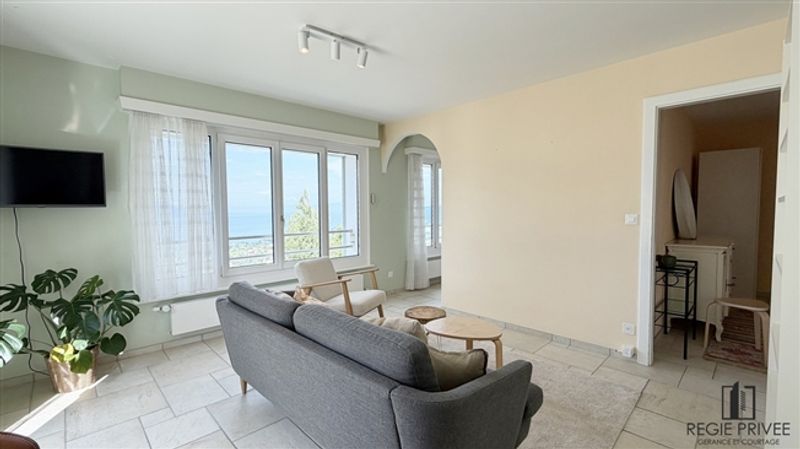 2.5-Zimmer-Wohnung möbliert mit Seeblick - 4