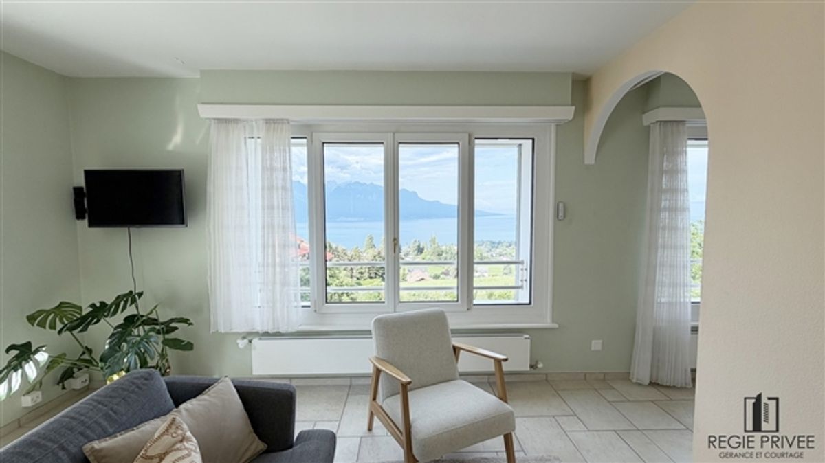 2.5-Zimmer-Wohnung möbliert mit Seeblick - 4