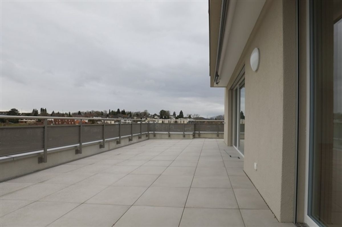 Grosse Terrasse, moderner Ausbau = Ihr neues Zuhause - 9