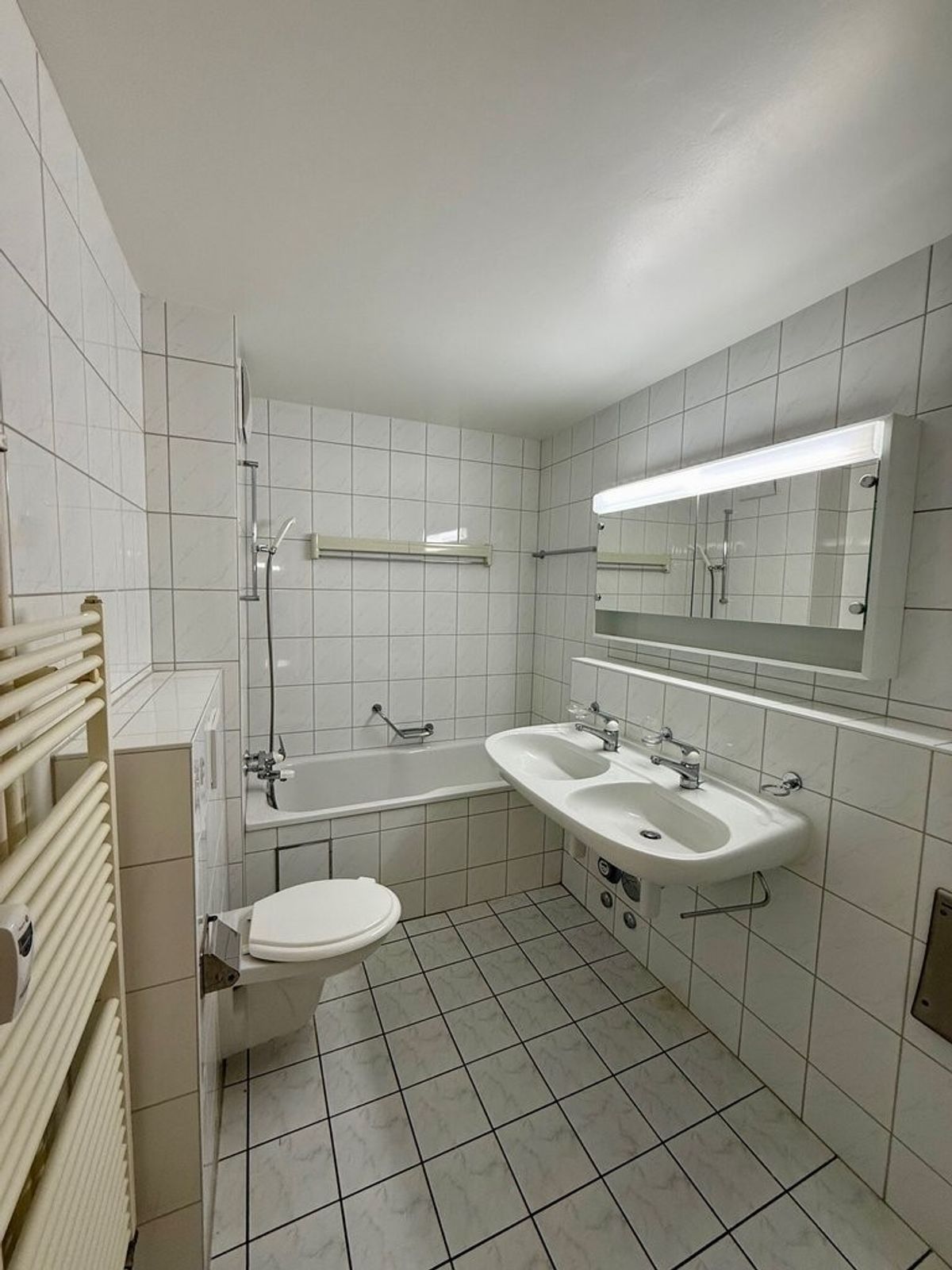 Einziehen und sparen 1. Monat gratis! - 6