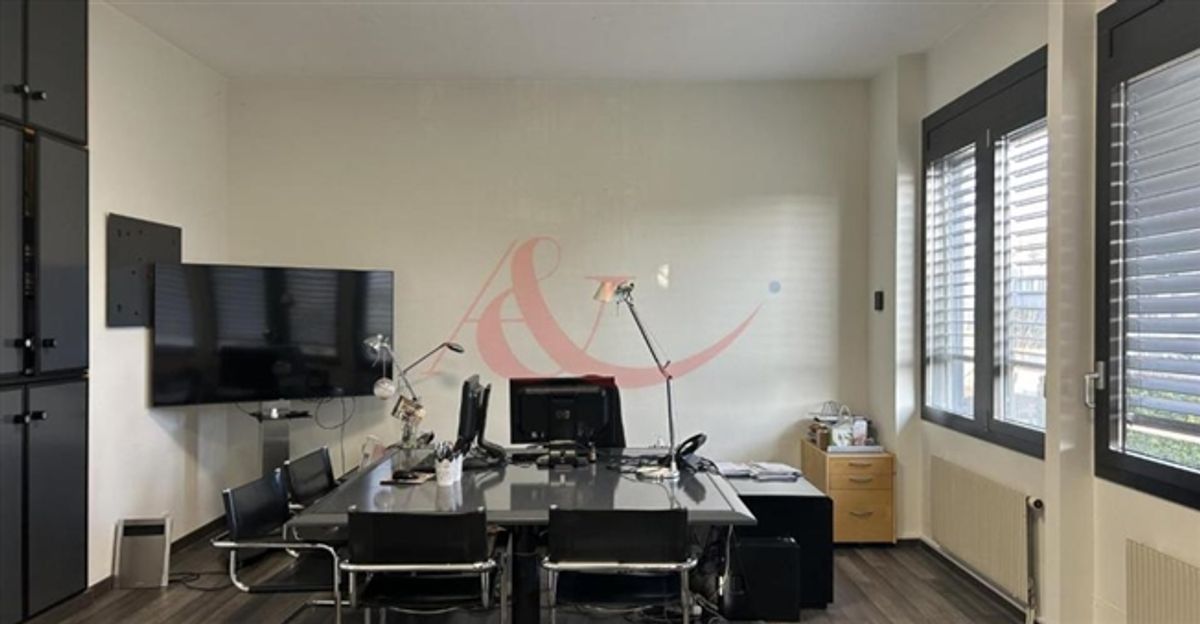 Bureau 1 pièce - 0