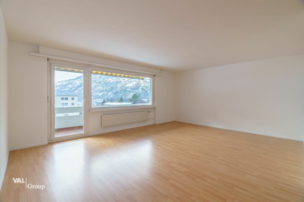 Lichtdurchflutete Wohnung mit Talsicht in familienfreundlichem Quartier - 4