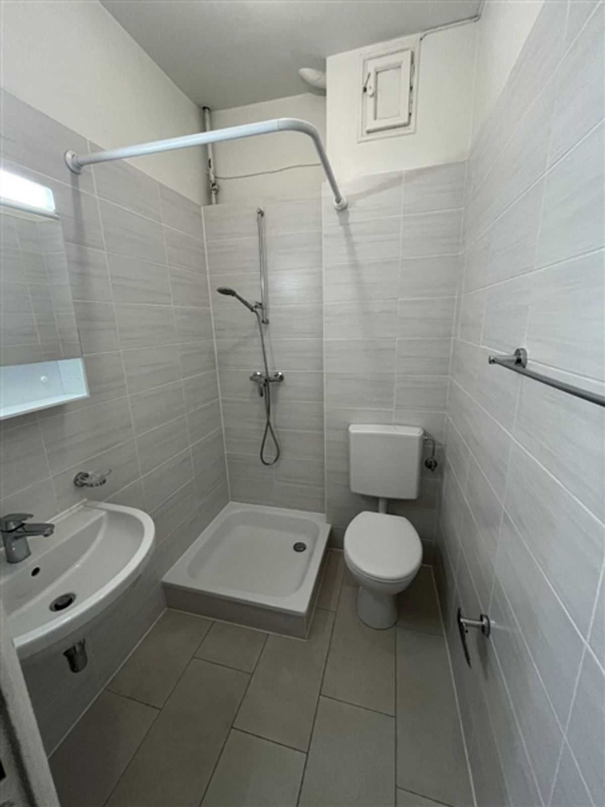 2 Zimmer vor dem Parc la Grange – - 1