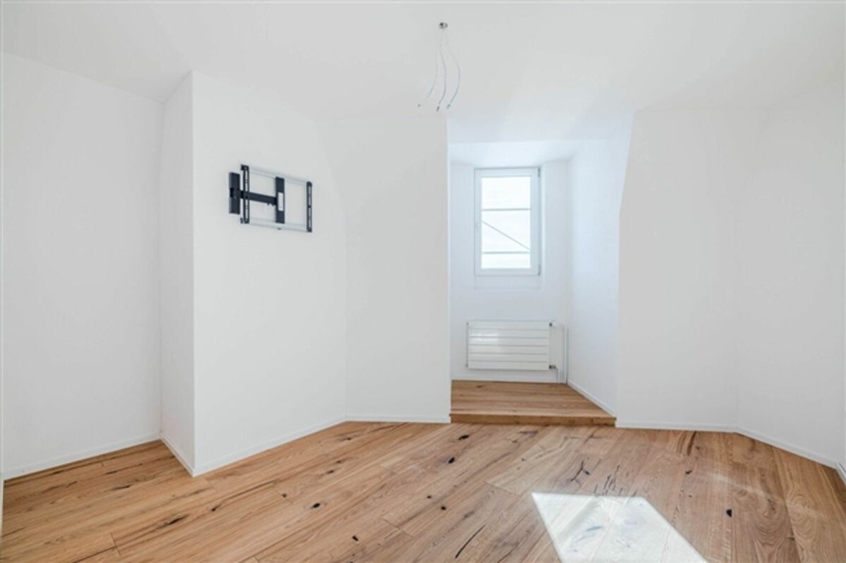 3.5-Zimmer Wohnung mit modernem Ausbaustandard und einzigartiger Dachterrasse - 4