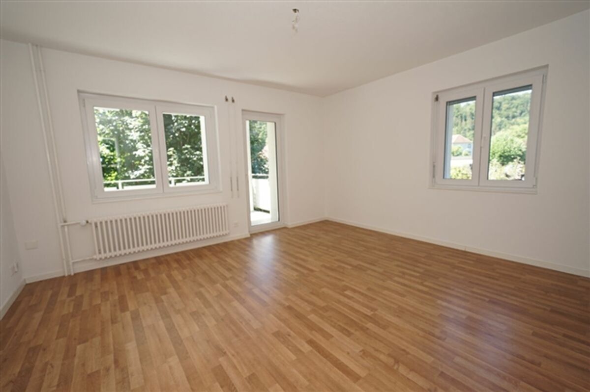 Helle 3.5-Zimmerwohnung mit sonnigem Balkon an ruhiger Wohnlage - 1