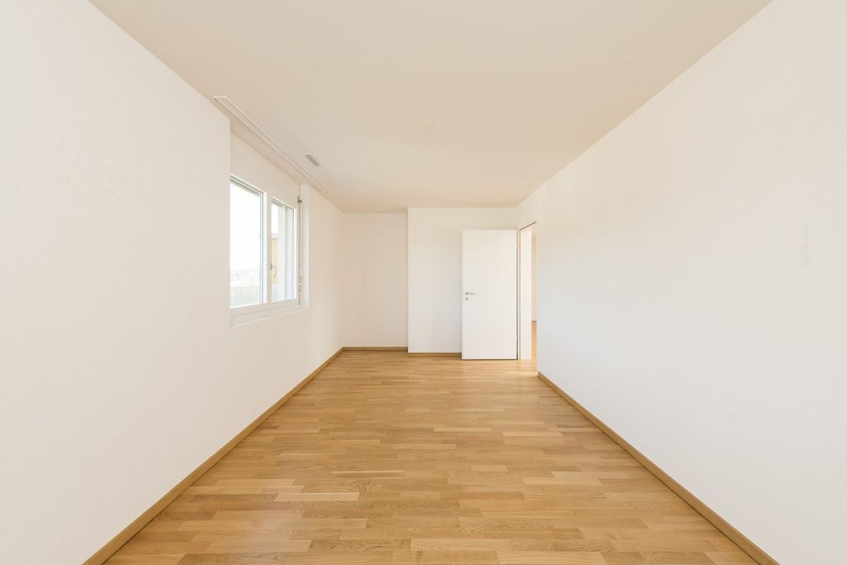 Moderne Wohnung mit grossem Balkon - 2