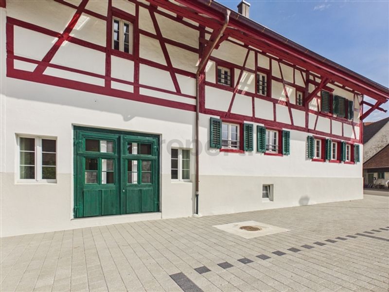 Aussergewöhnliche Maisonettewohnung mit architektonischem Highlight - 11