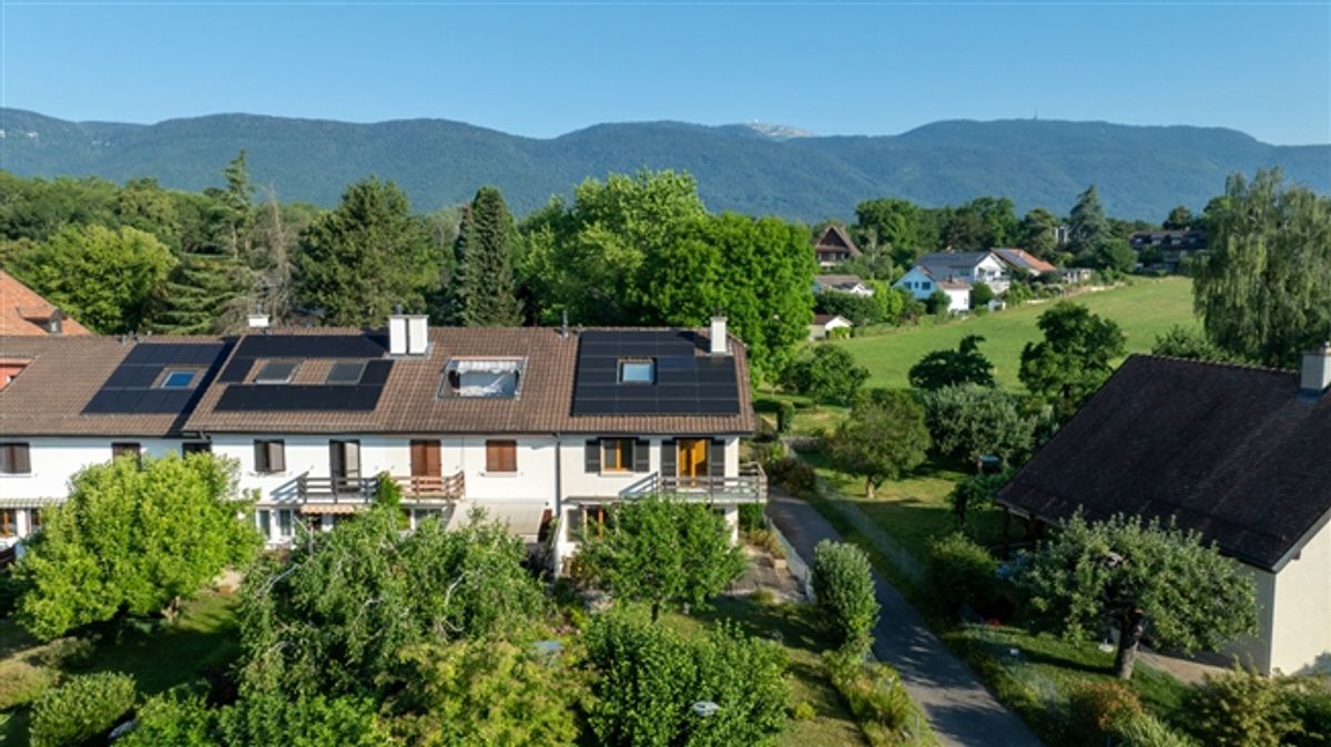 FAMILIENVILLA IN PIGNON MIT GARTEN IN GRÜNER UMGEBUNG - 1