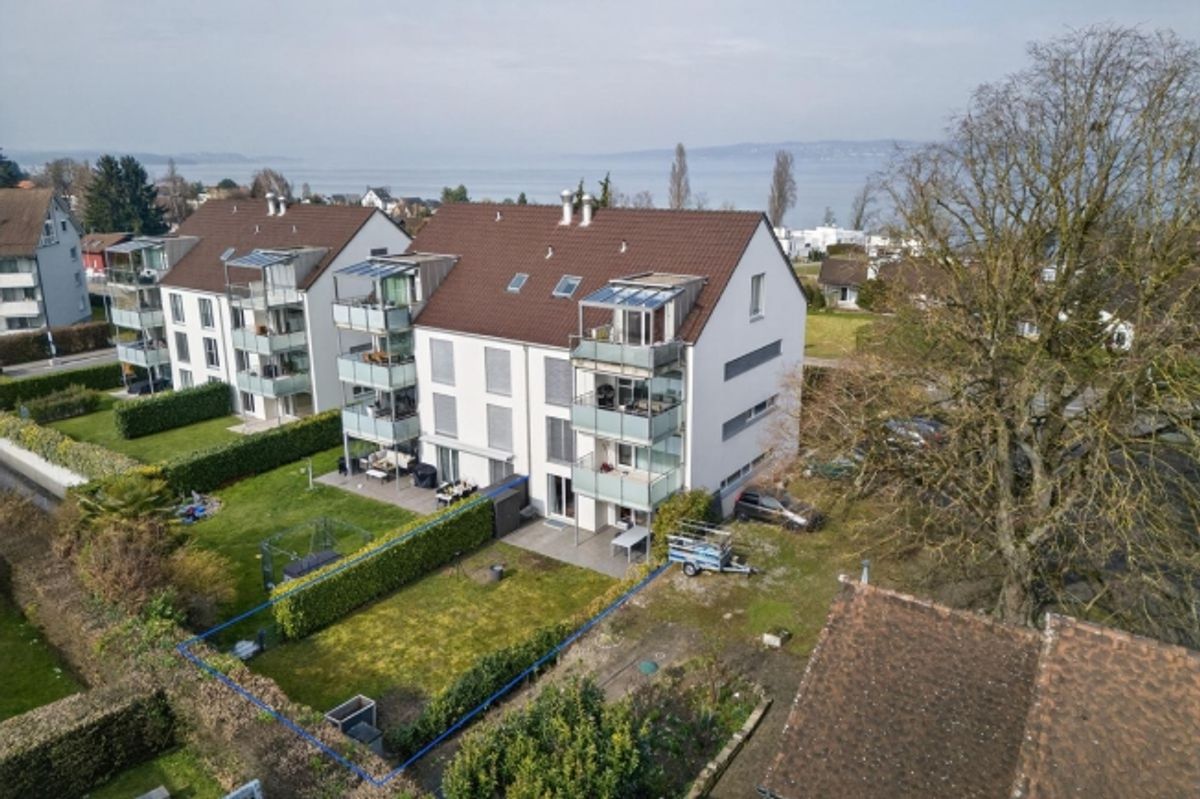 Moderne 3.5 Zimmer Gartenwohnung an sonniger Lage und Seenähe - 0