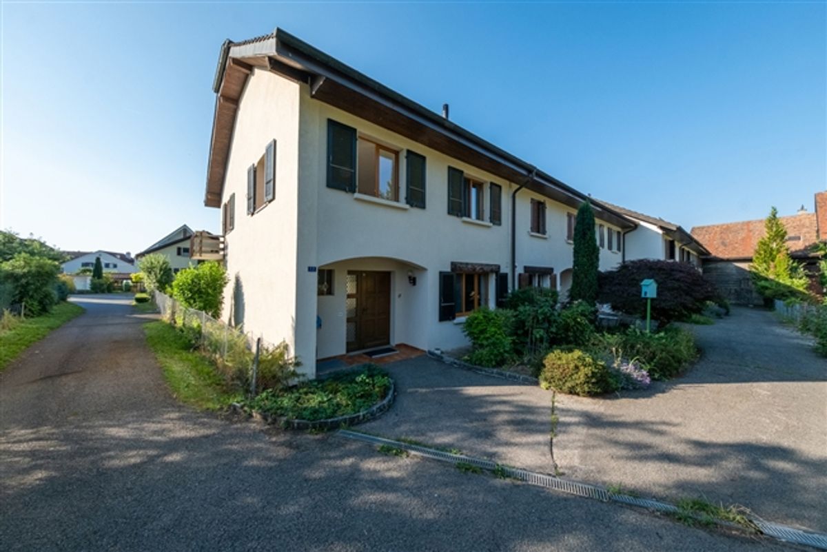 FAMILIENVILLA IN PIGNON MIT GARTEN IN GRÜNER UMGEBUNG - 4