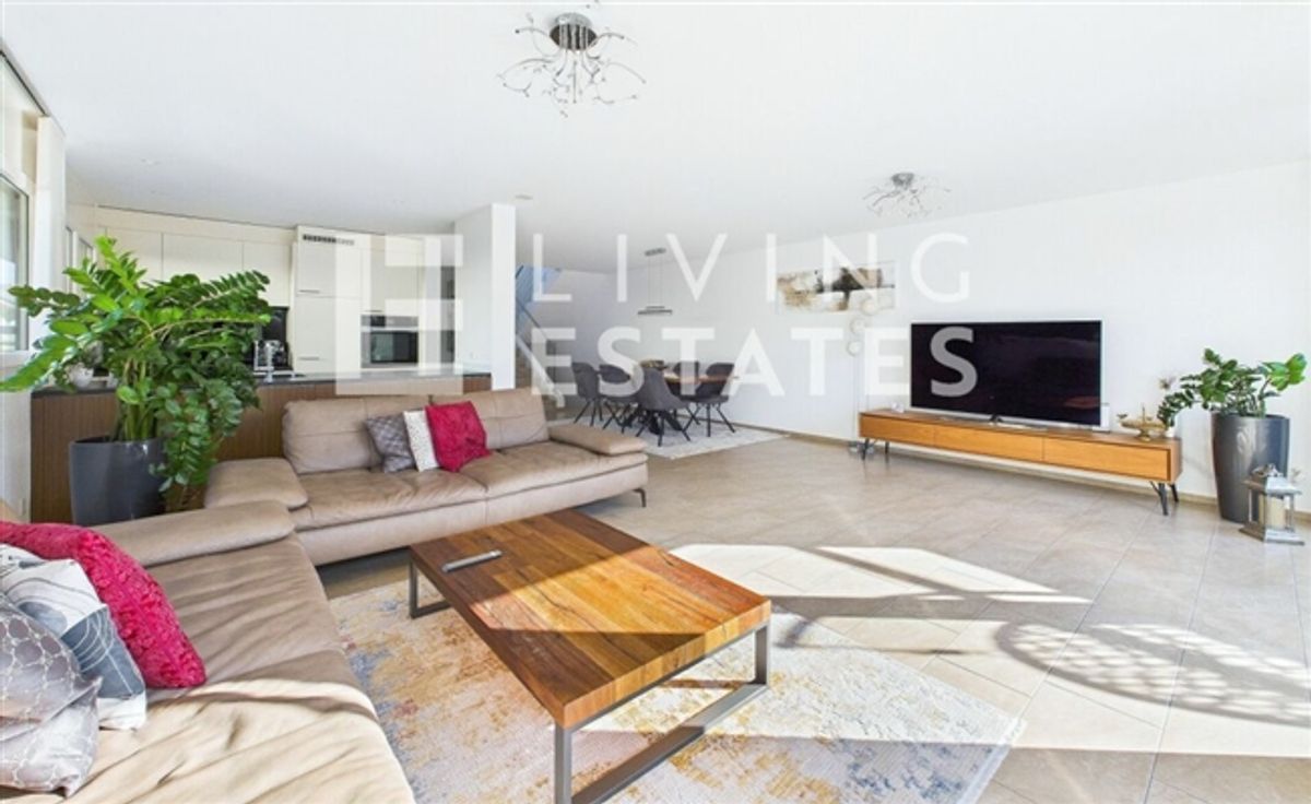 MODERNE FAMILIENOASE AN TOP LAGE - 3