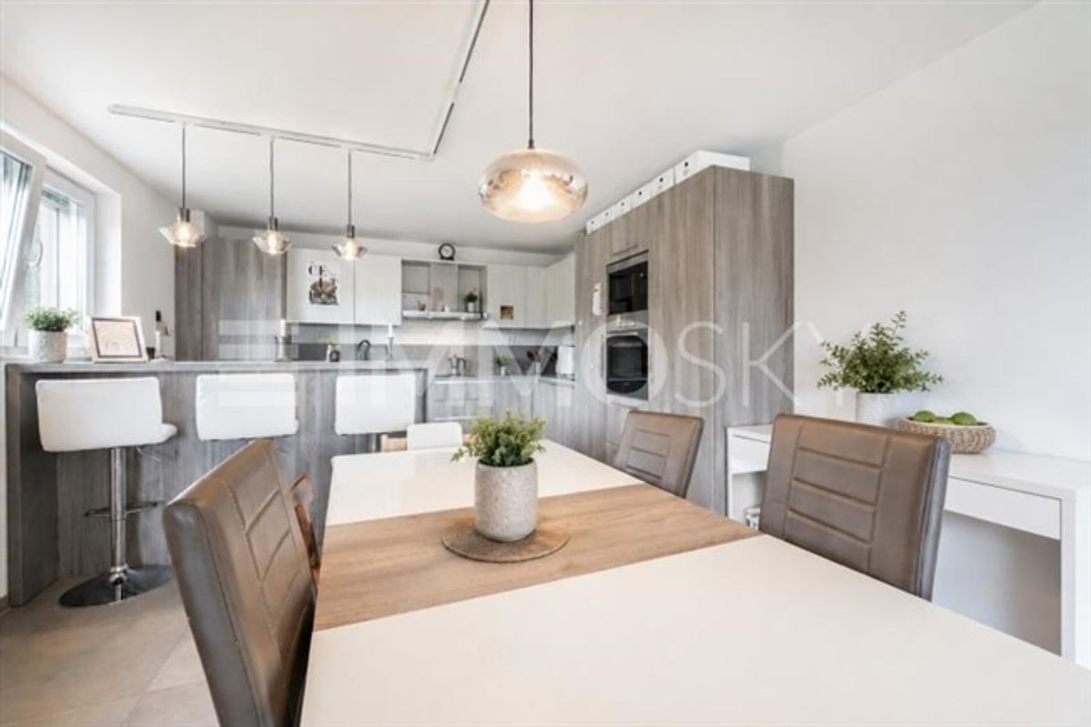 Lausanne 4,5 Zimmer mit großem Balkon und Blick auf den Wald - 2