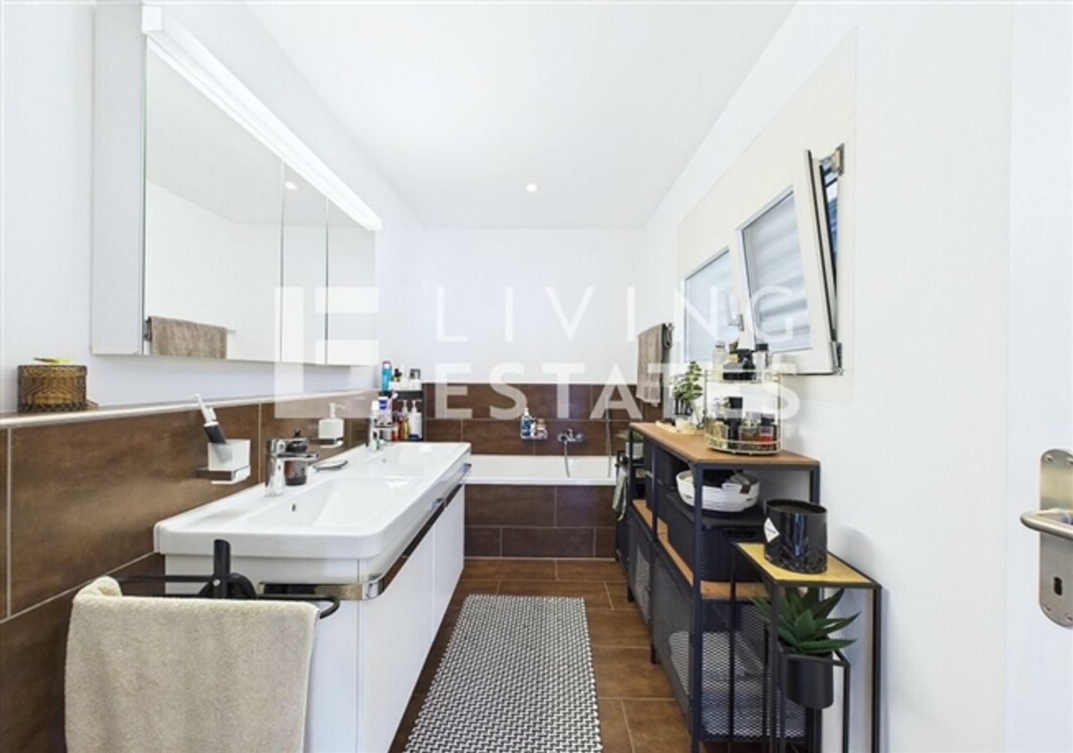 MODERNE FAMILIENOASE AN TOP LAGE - 12
