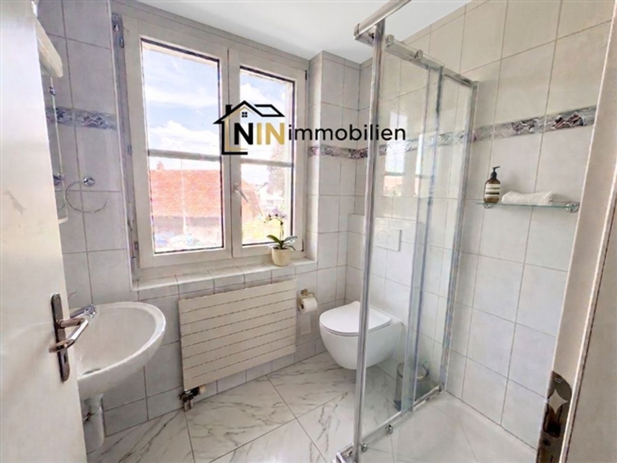 Zentral mit Lift und Balkon - 7