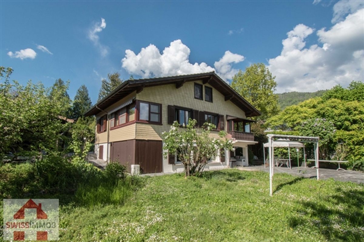 WUNDERSCHÖNE FREISTEHENDE VILLA MIT 6 ZIMMERN IN BLONAY - 10