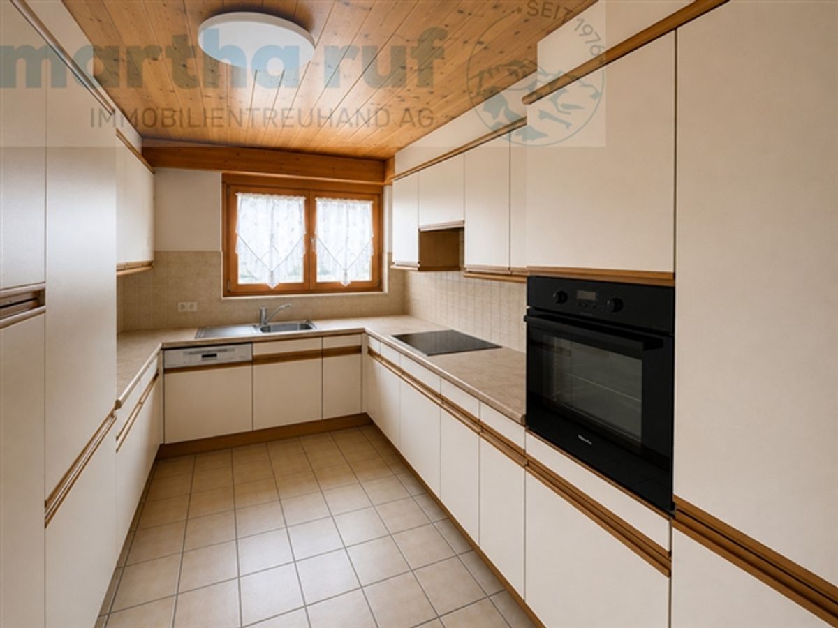 grosszügige 4.5-Zimmer-Wohnung im Erdgeschoss - 3
