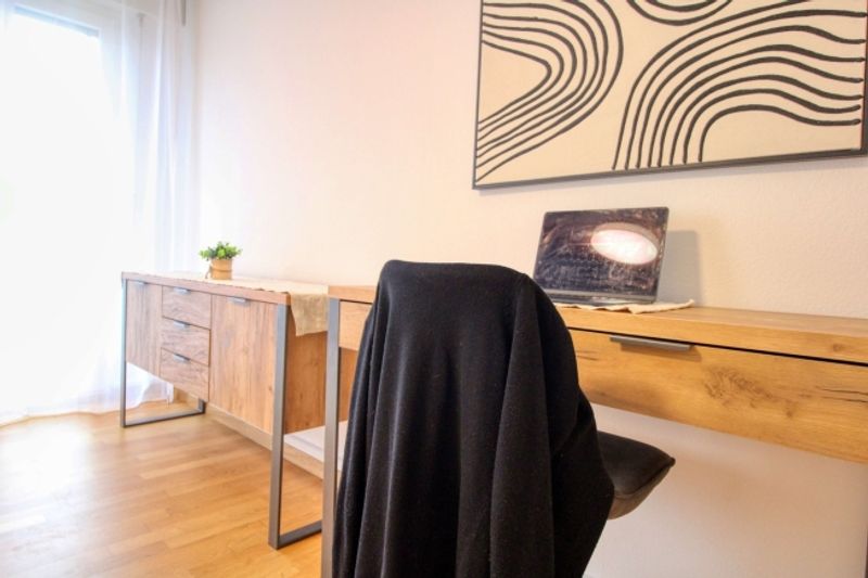 Dein stilvolles Coliving-Zuhause im lebhaften Zürcher Stadtteil Höngg - 4